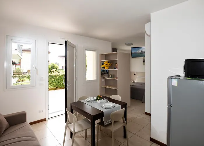Nido Apartment *